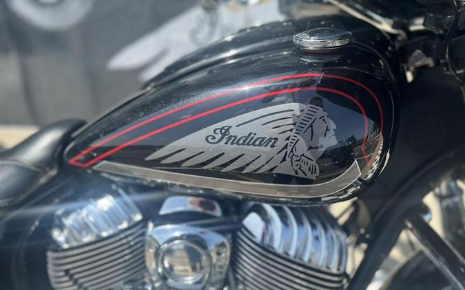 2018 Indian Motorcycle® Chieftain® Limited ABS Thunder Black Pearl with Graphics