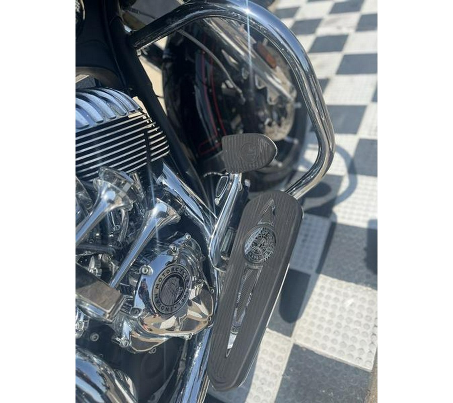 2018 Indian Motorcycle® Chieftain® Limited ABS Thunder Black Pearl with Graphics