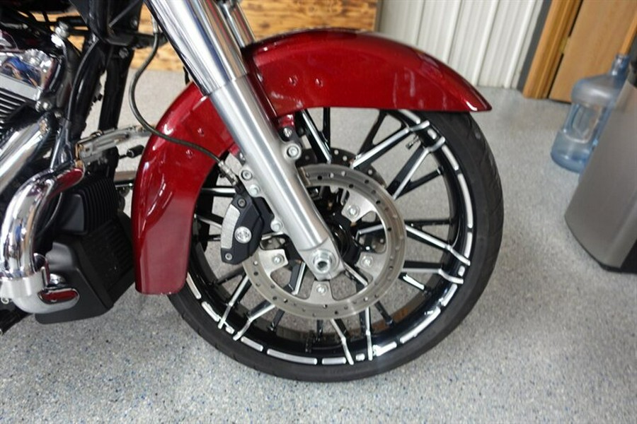 2017 Harley-Davidson Road Glide Special