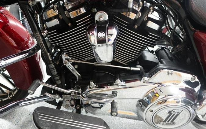 2017 Harley-Davidson Road Glide Special