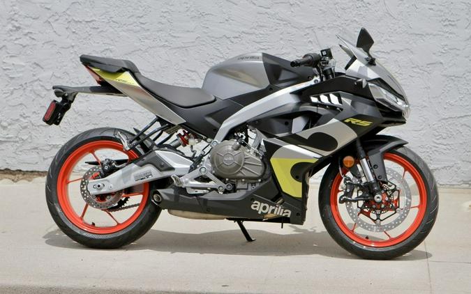 2026 Aprilia RS 457 Base