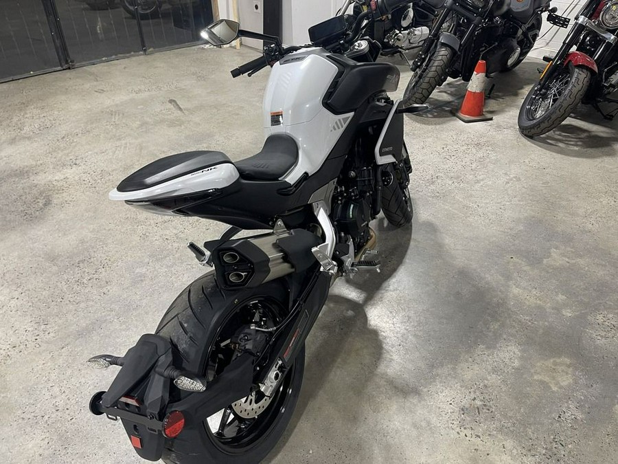 2024 CFMoto 800NK