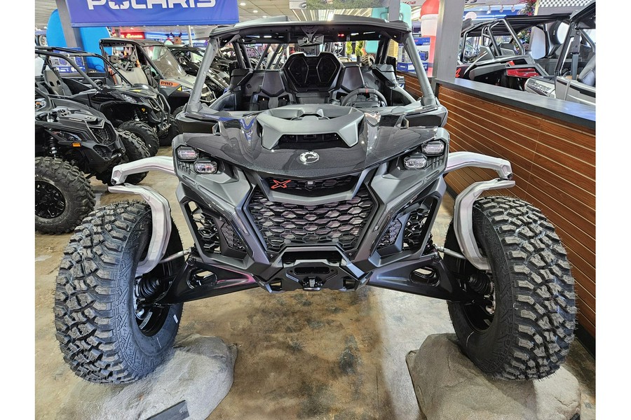 2024 Can-Am Maverick R X rs