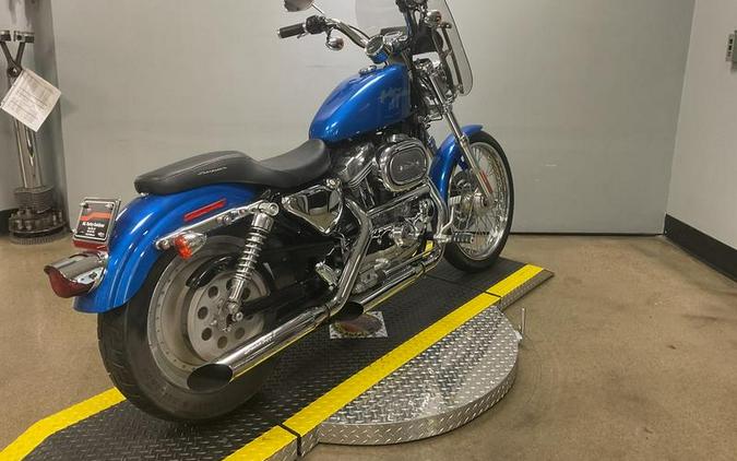 2002 Harley-Davidson® XL883C - Sportster® Custom 883C