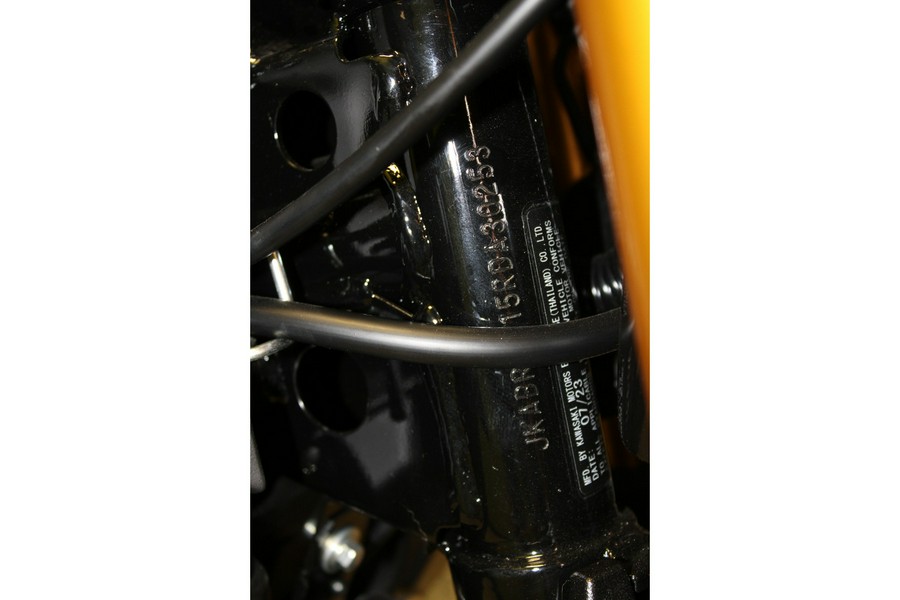 2024 Kawasaki Z125Pro Cypher CamoGray/Metallic Matte Carbon Gray