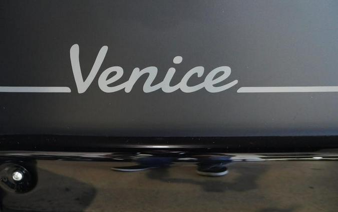 2023 Vanderhall Venice GTS