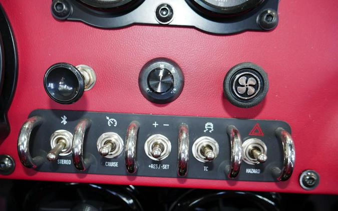 2023 Vanderhall Venice GTS