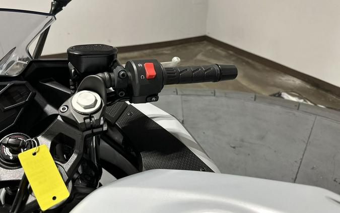 2025 Kawasaki Ninja® 500 ABS