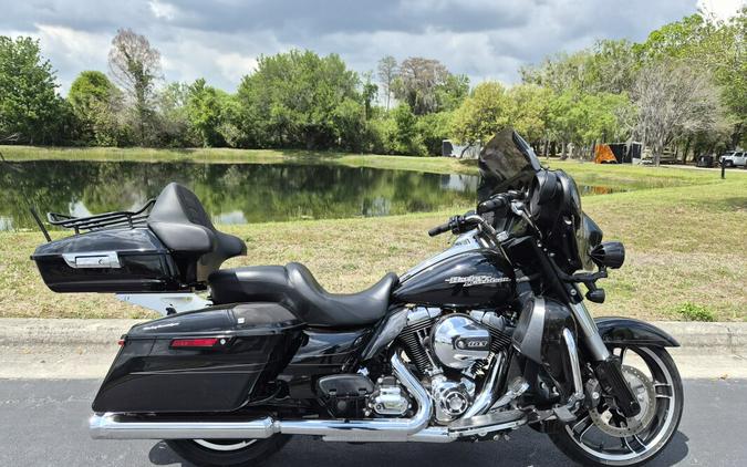 FLHXS 2016 Street Glide Special