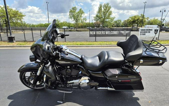 FLHXS 2016 Street Glide Special