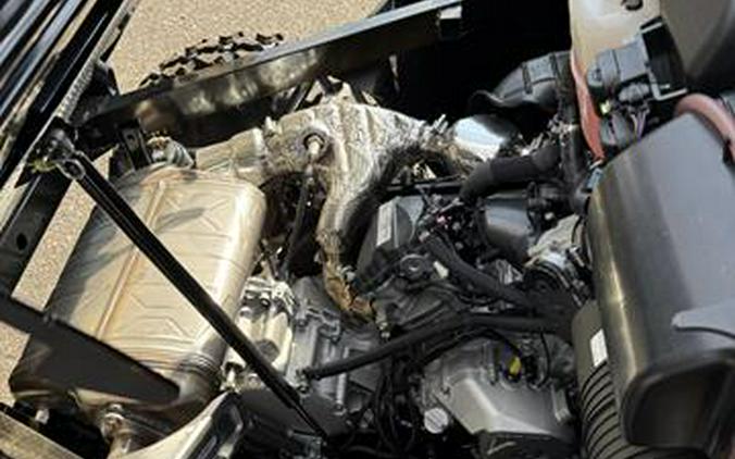 2025 Can-Am Defender XT HD9
