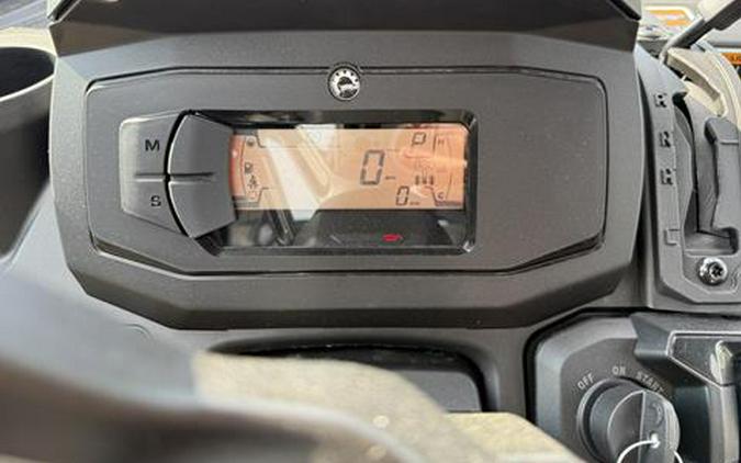 2025 Can-Am Defender XT HD9