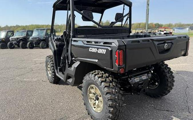 2025 Can-Am Defender XT HD9