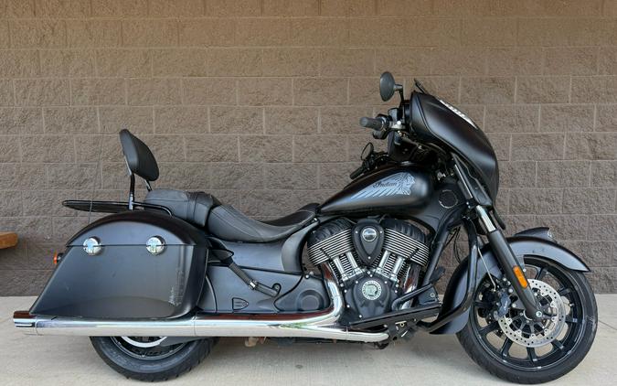 2018 Indian Chieftain® Dark Horse® ABS