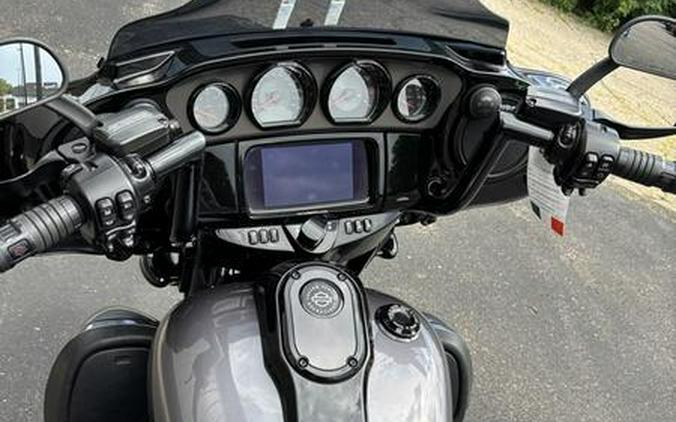 2020 Harley-Davidson® FLHXSE - CVO™ Street Glide®