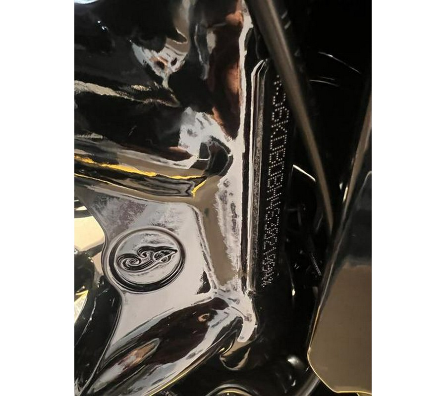 2025 Indian Motorcycle® SUPER CHIEF Dark Horse N25DBDBHAA