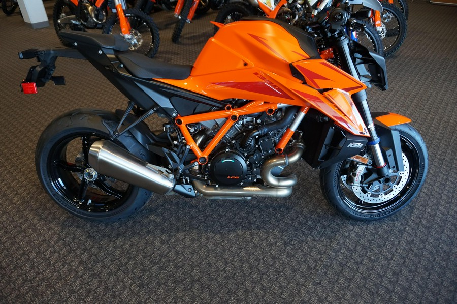 2025 KTM Super Duke 1390 R EVO