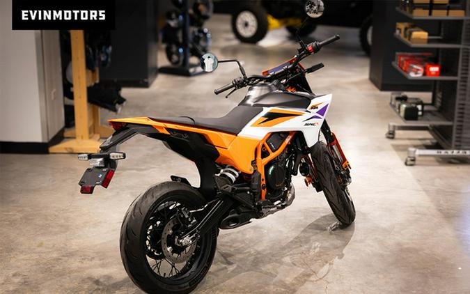 2025 KTM SMC 390 R