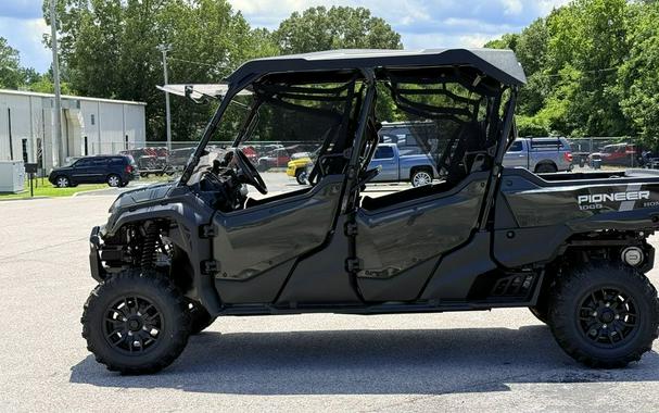 2025 Honda® Pioneer 1000-6 Deluxe Crew