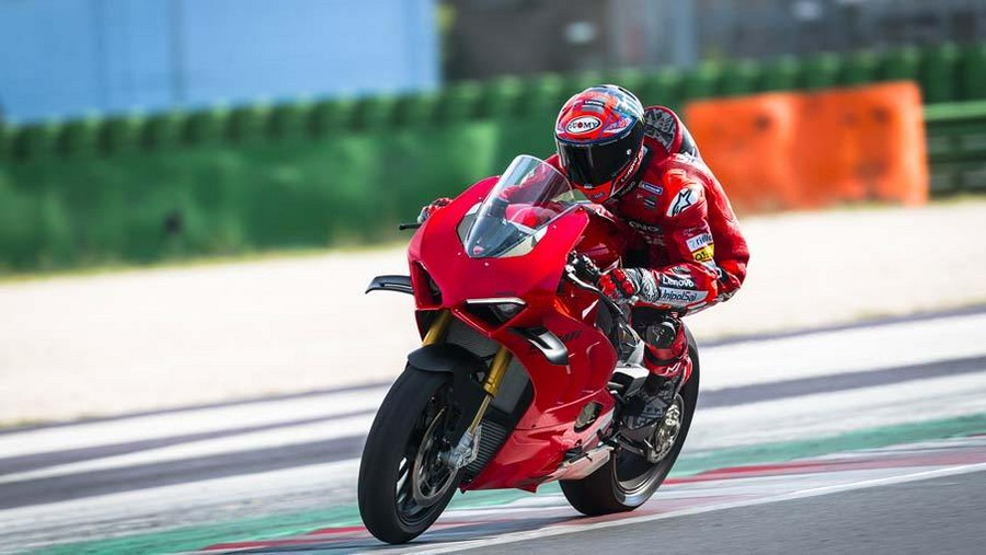 2023 Ducati Panigale V4 S