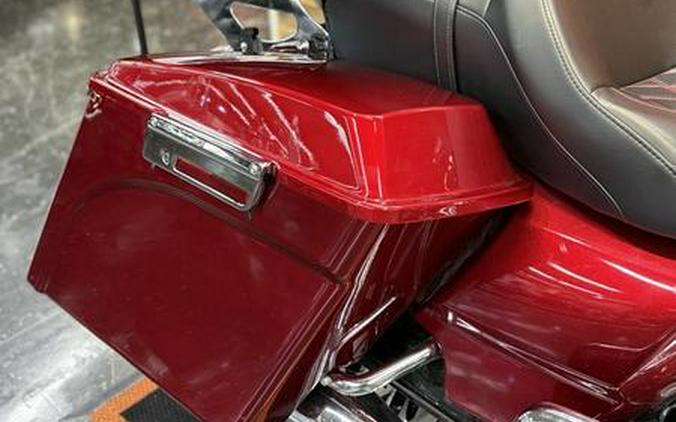 2009 Harley-Davidson® FLHTCU - Ultra Classic® Electra Glide®