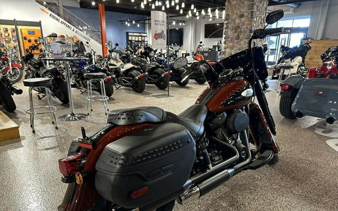 2024 Harley-Davidson FLHCS - Heritage Classic