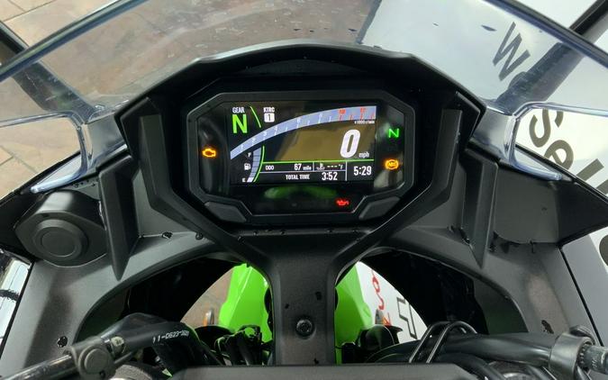 2024 Kawasaki Ninja® 650 KRT Edition ABS