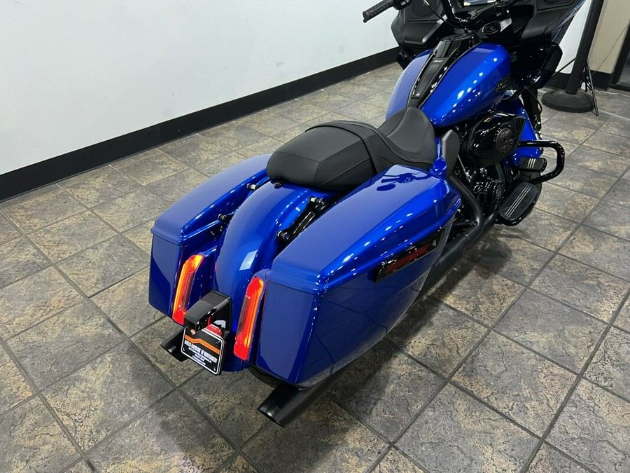 FLTRX 2024 Road Glide™