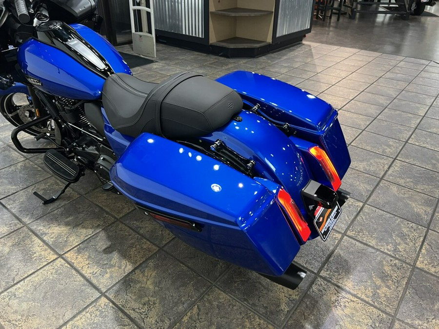 FLTRX 2024 Road Glide™