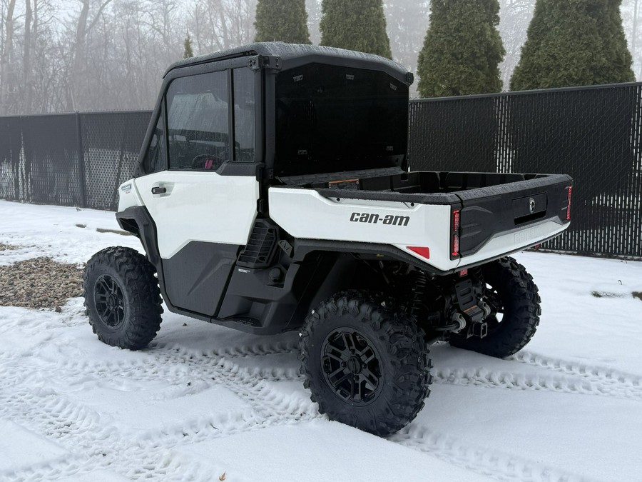 2026 Can-Am Defender Limited HD11
