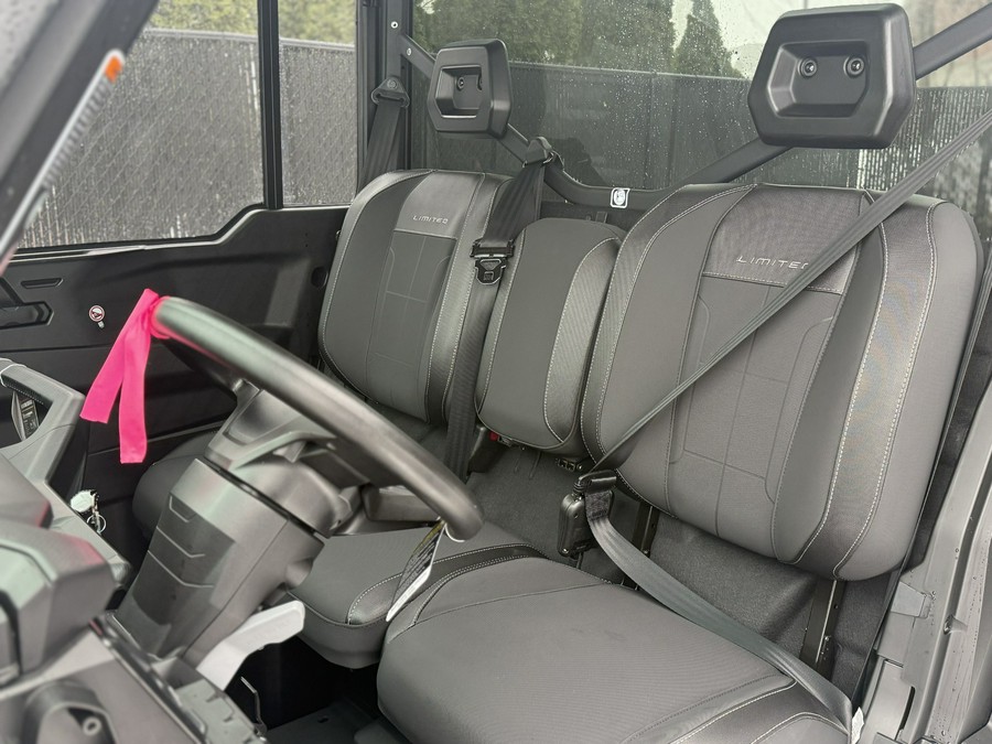 2026 Can-Am Defender Limited HD11