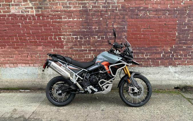 2026 Triumph TIGER 900 DESERT EDITION