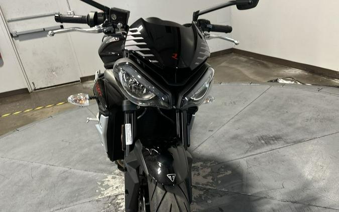 2022 Triumph Street Triple R