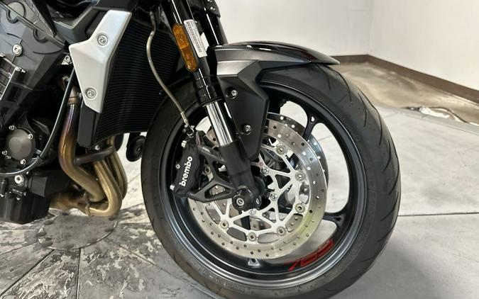 2022 Triumph Street Triple R