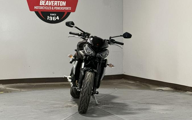 2022 Triumph Street Triple R