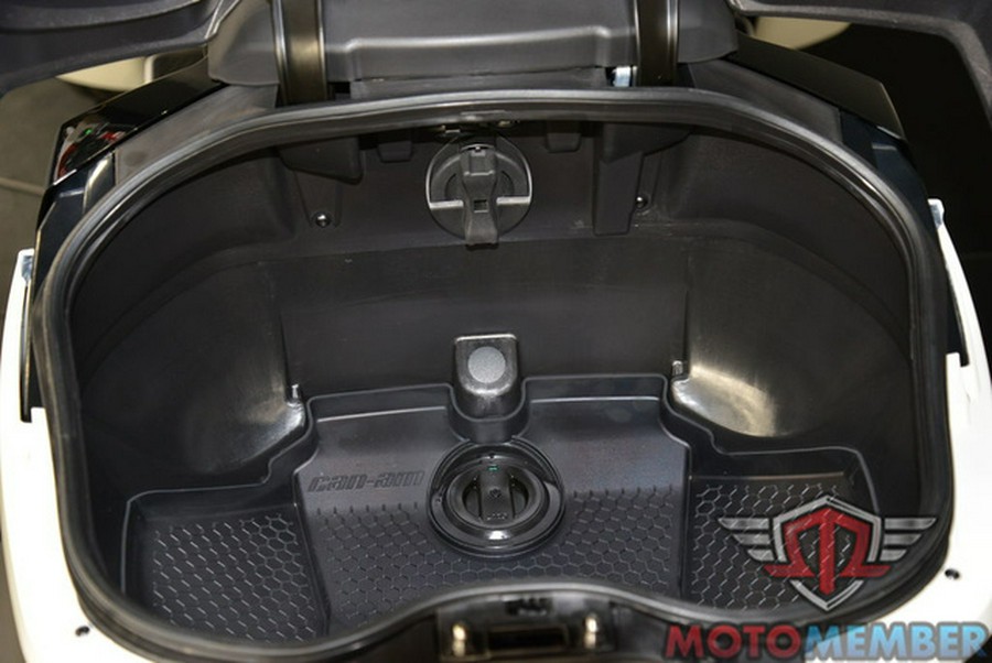 2026 Can-Am Spyder RT Limited Platine