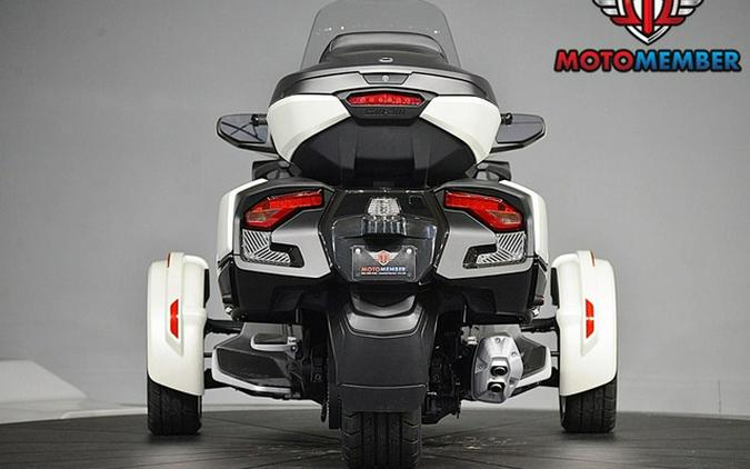 2026 Can-Am Spyder RT Limited Platine