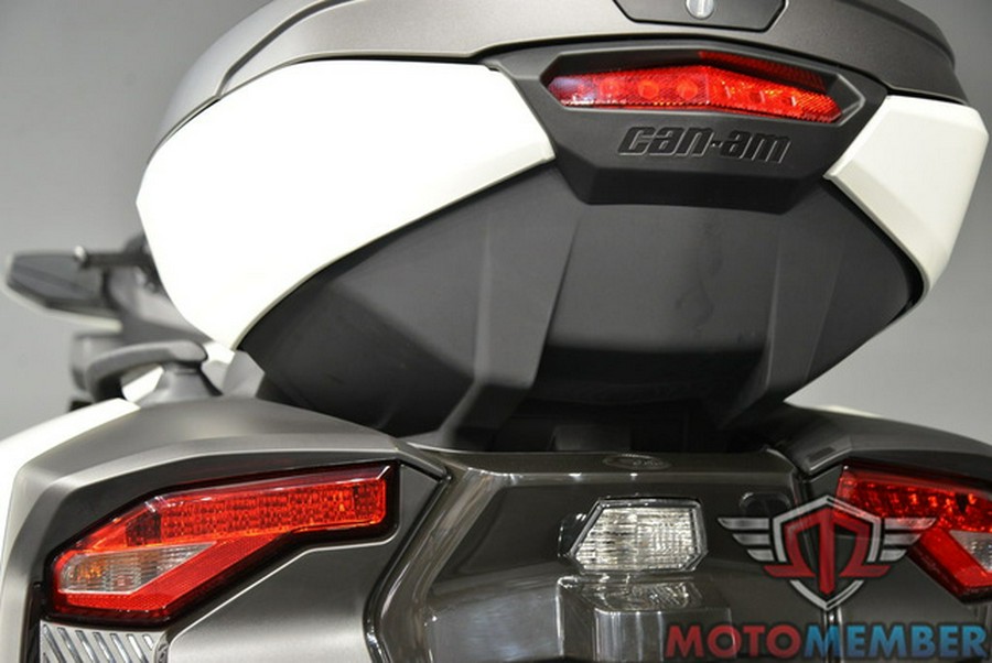 2026 Can-Am Spyder RT Limited Platine