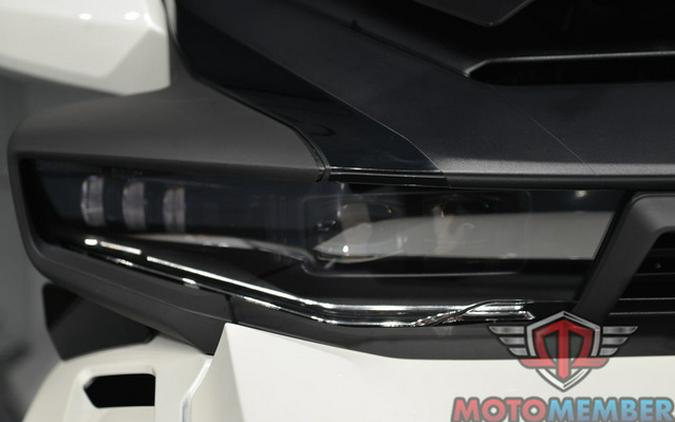 2026 Can-Am Spyder RT Limited Platine