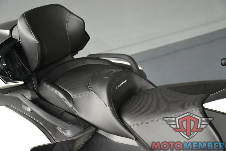 2026 Can-Am Spyder RT Limited Platine