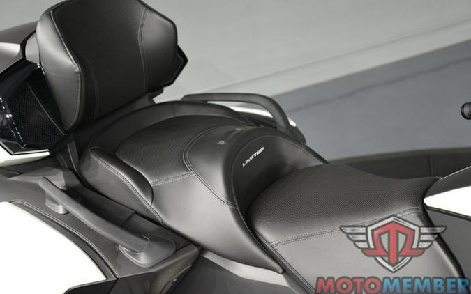 2026 Can-Am Spyder RT Limited Platine