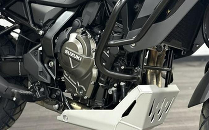 2026 Suzuki DL800DERCM6