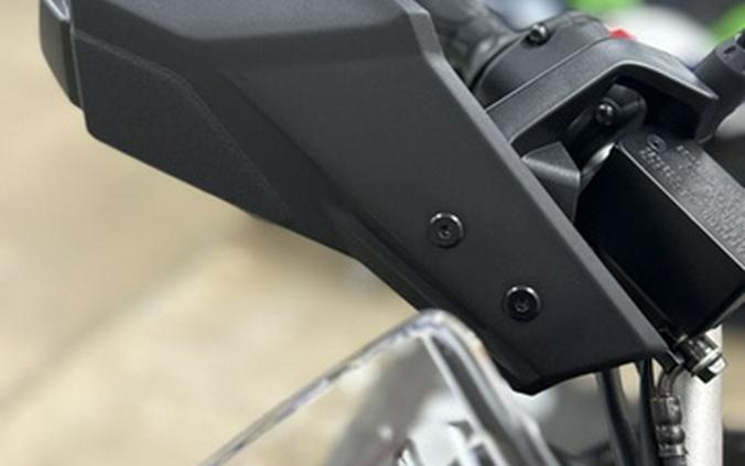 2026 Suzuki DL800DERCM6