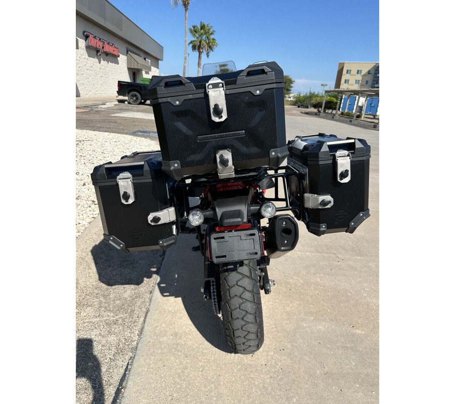 2025 Harley-Davidson CVO Pan America Carbon Blue