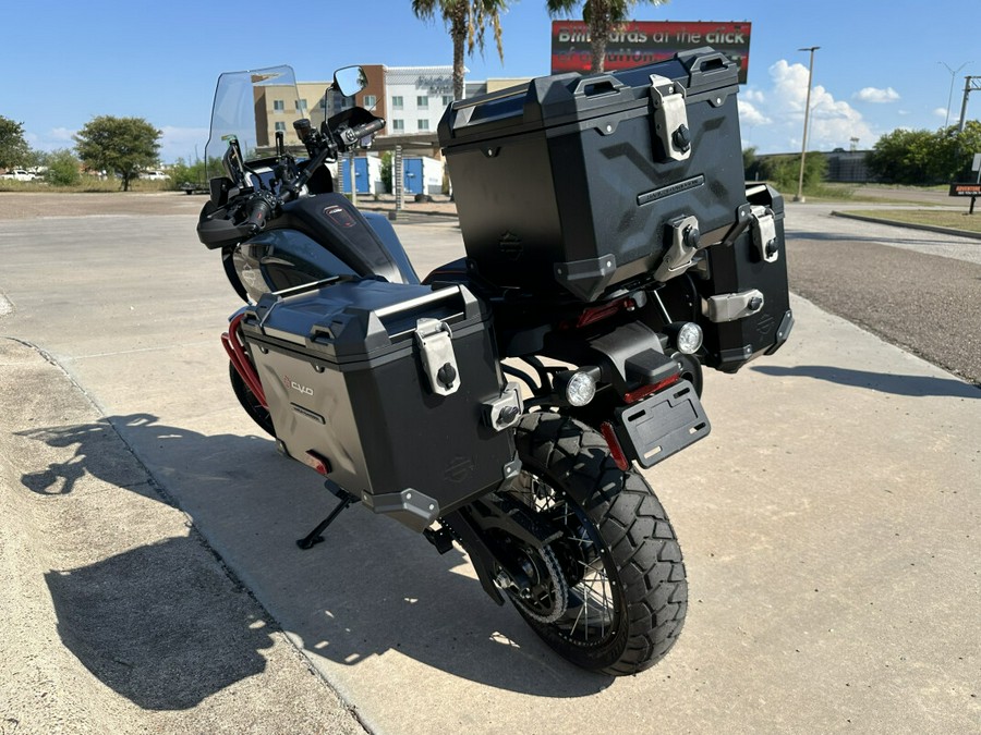 2025 Harley-Davidson CVO Pan America Carbon Blue