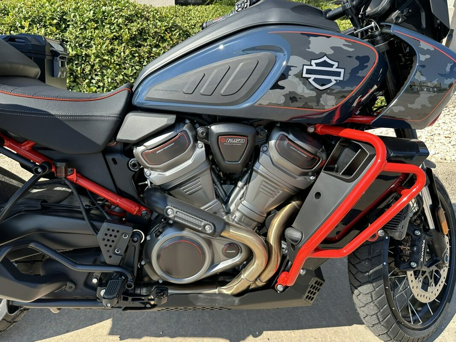 2025 Harley-Davidson CVO Pan America Carbon Blue