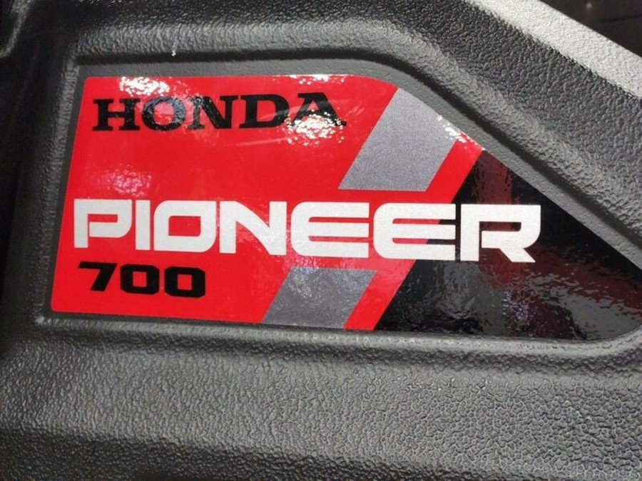 2025 Honda Pioneer 700 Deluxe