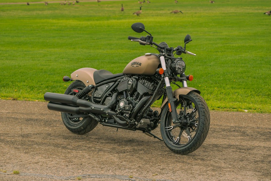 2024 Indian Motorcycle® Chief Dark Horse® Icon Sandstone Smoke