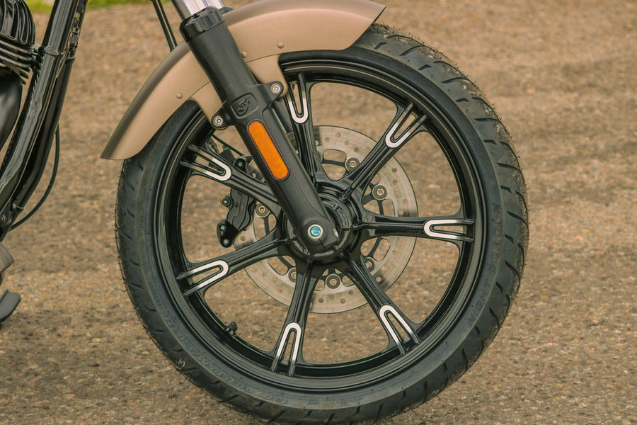 2024 Indian Motorcycle® Chief Dark Horse® Icon Sandstone Smoke