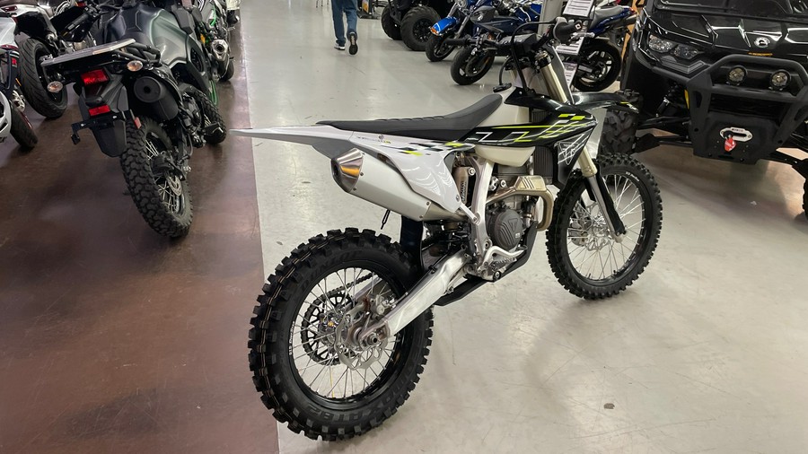 2026 Triumph TF 250-C